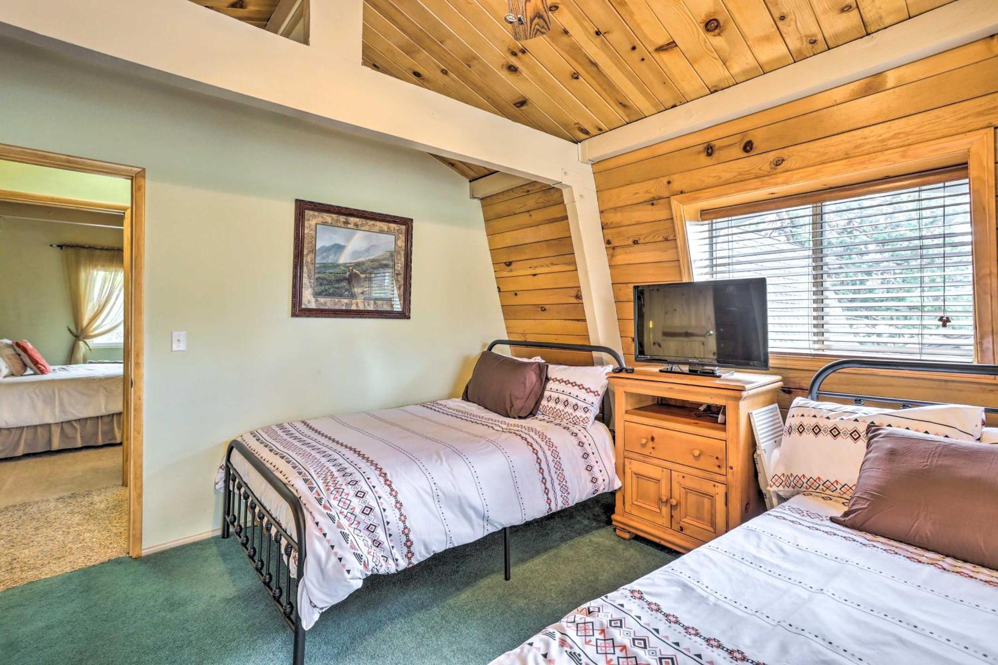 Chateau Foret In Big Bear With Hiking Trail Access Villa Big Bear City Exterior photo